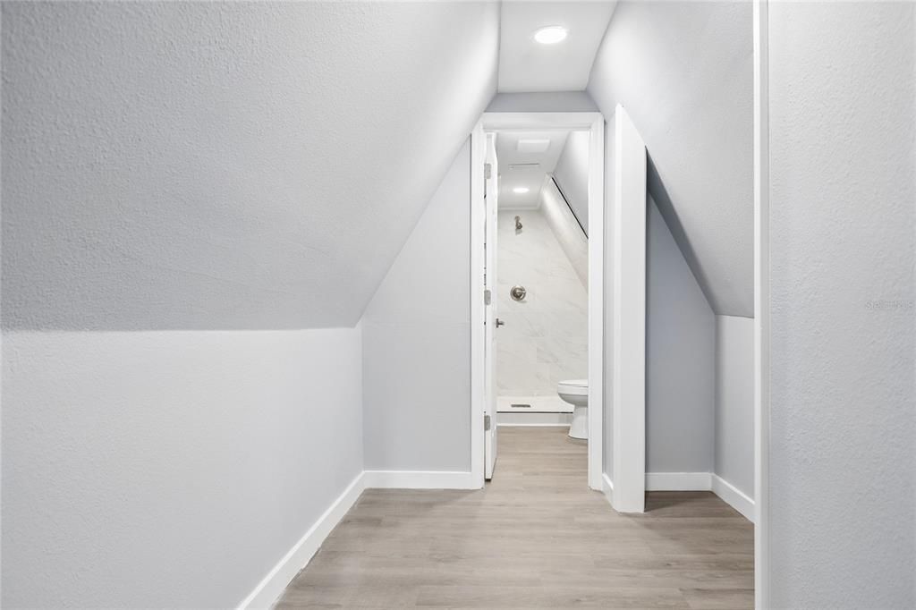 For Rent: $3,800 (4 beds, 3 baths, 2065 Square Feet)
