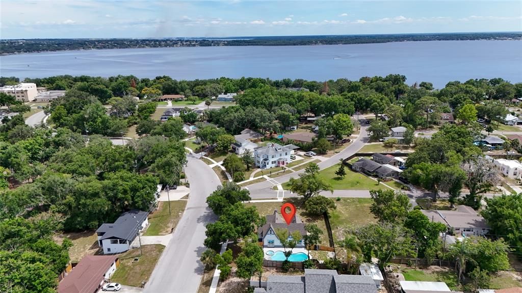 For Rent: $3,800 (4 beds, 3 baths, 2065 Square Feet)