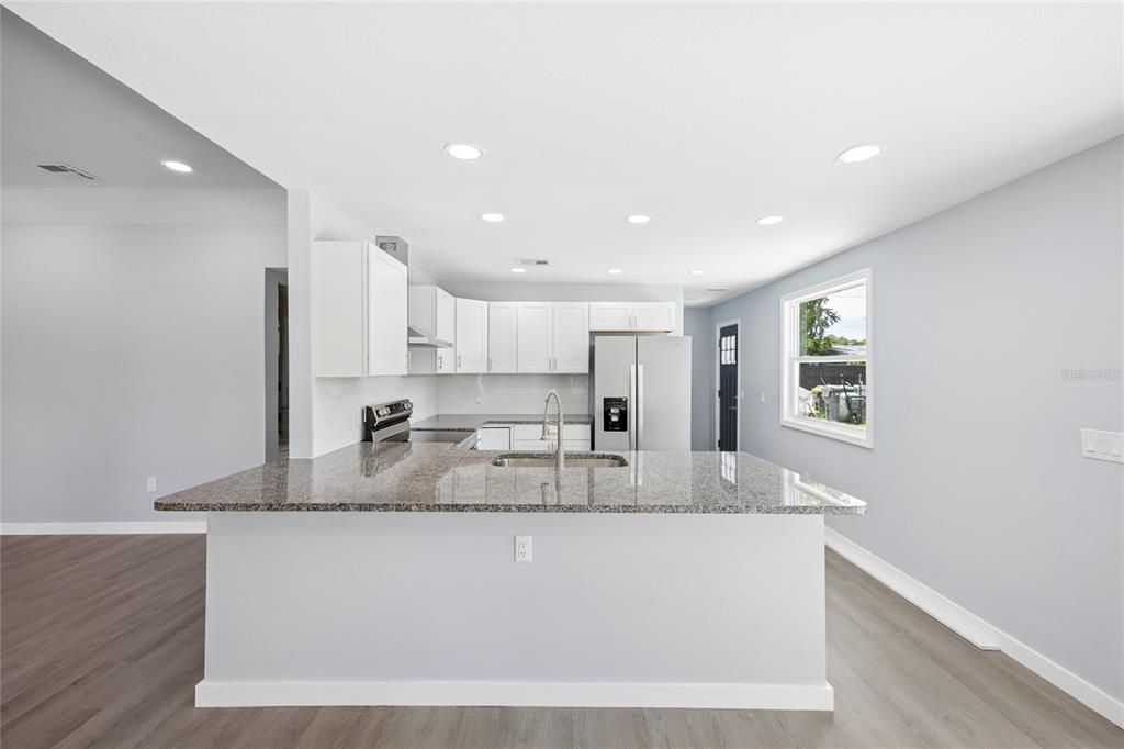 For Rent: $3,800 (4 beds, 3 baths, 2065 Square Feet)