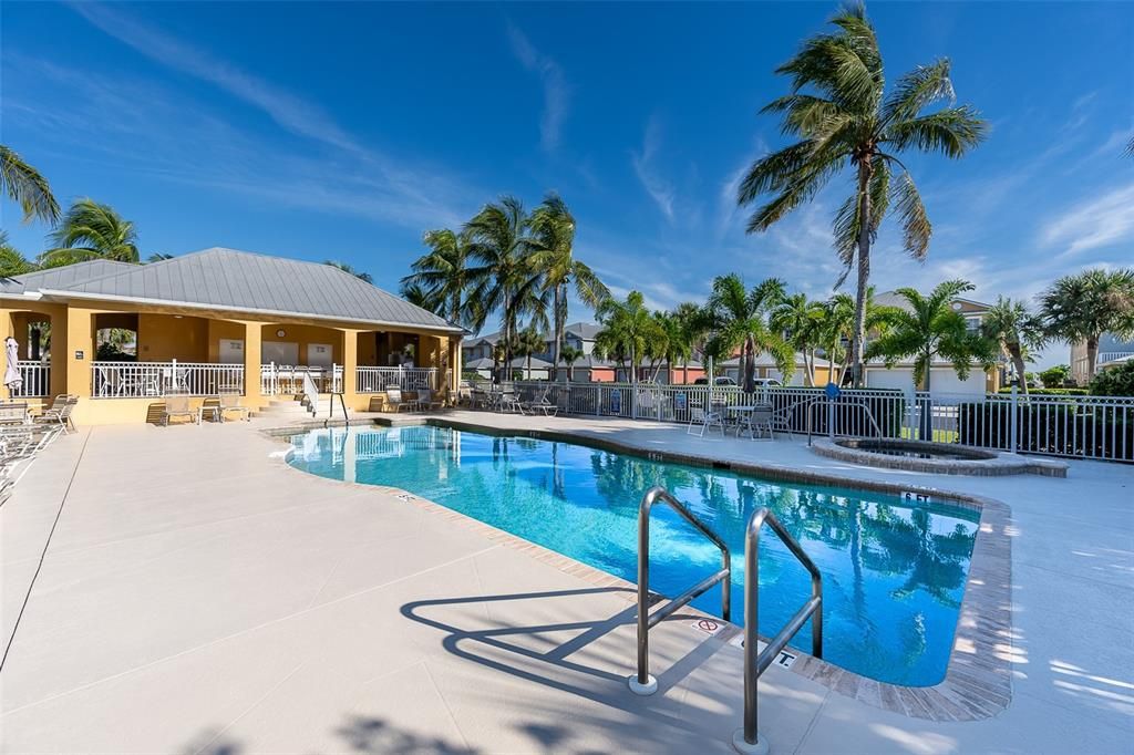 For Rent: $4,500 (3 beds, 2 baths, 1517 Square Feet)