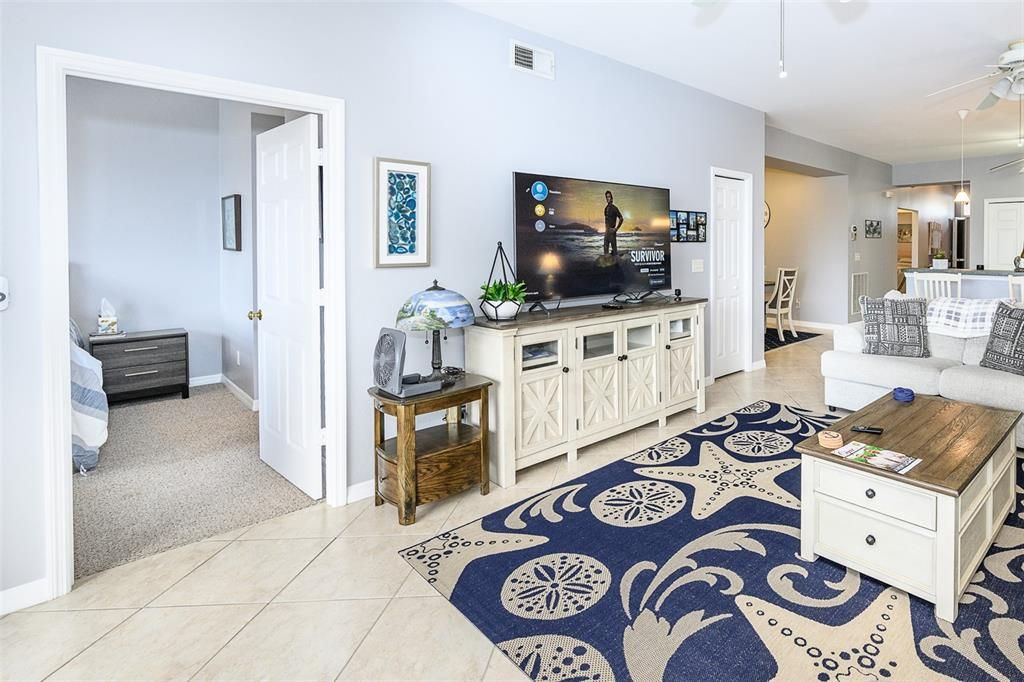 For Rent: $4,500 (3 beds, 2 baths, 1517 Square Feet)