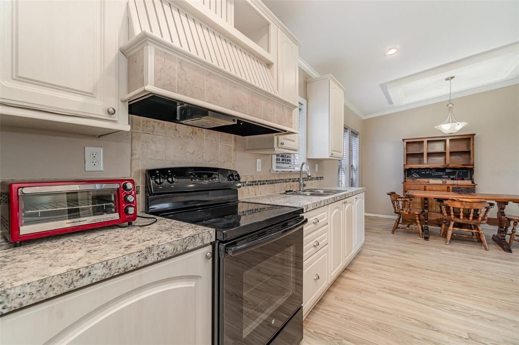 For Rent: $2,000 (3 beds, 2 baths, 1440 Square Feet)
