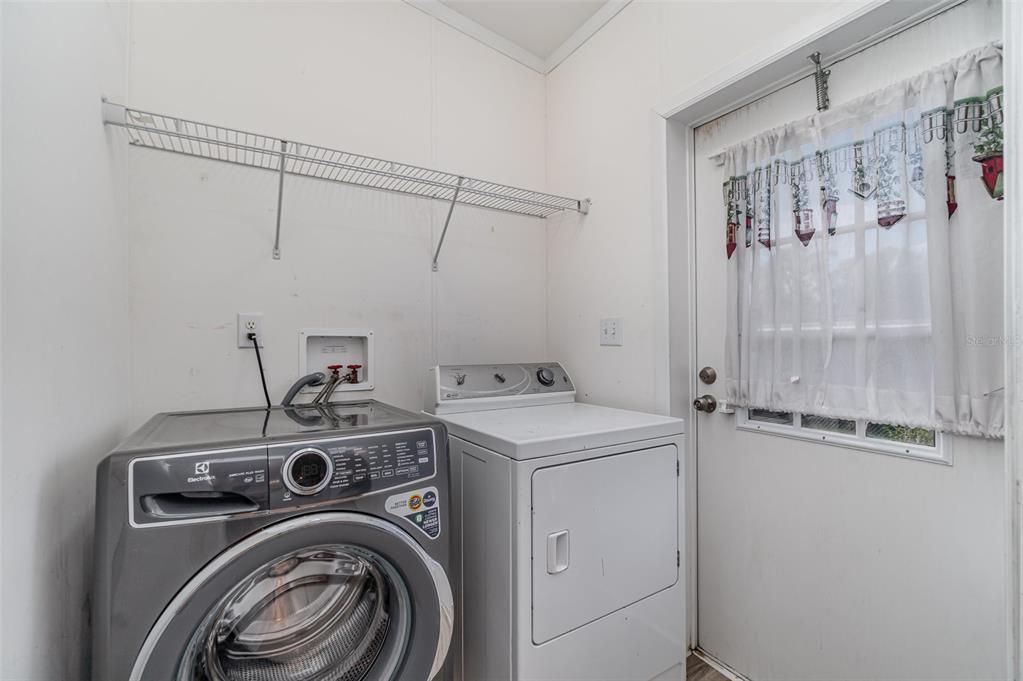For Rent: $2,000 (3 beds, 2 baths, 1440 Square Feet)