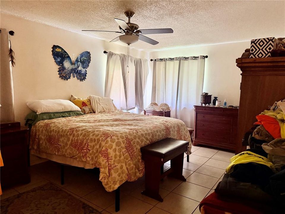 En Venta: $199,000 (2 camas, 2 baños, 1344 Pies cuadrados)