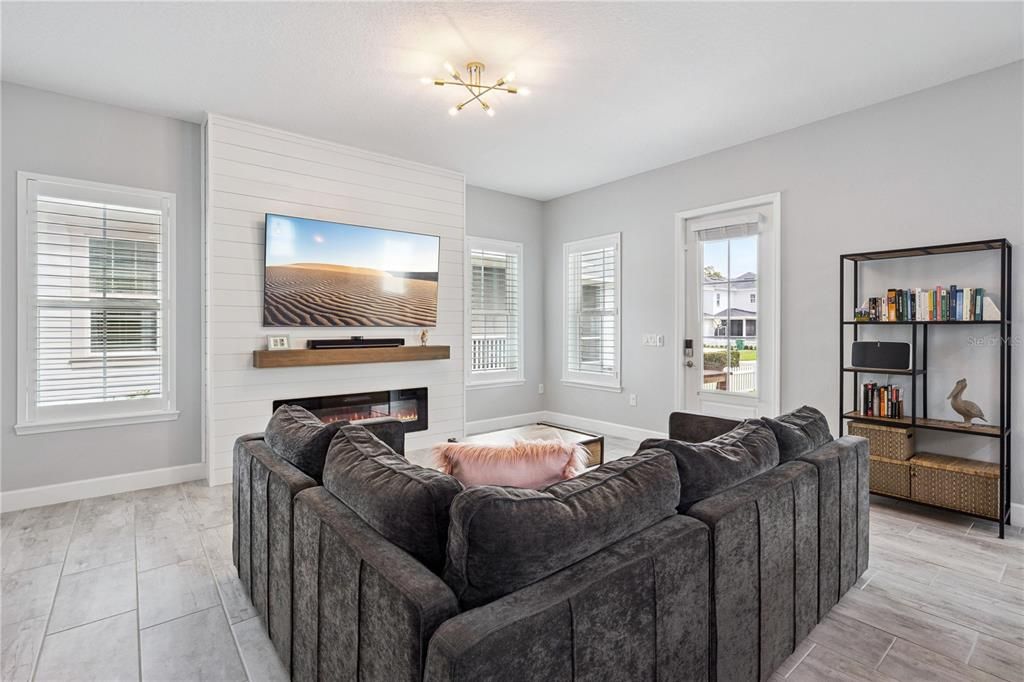 For Sale: $865,000 (4 beds, 3 baths, 2445 Square Feet)