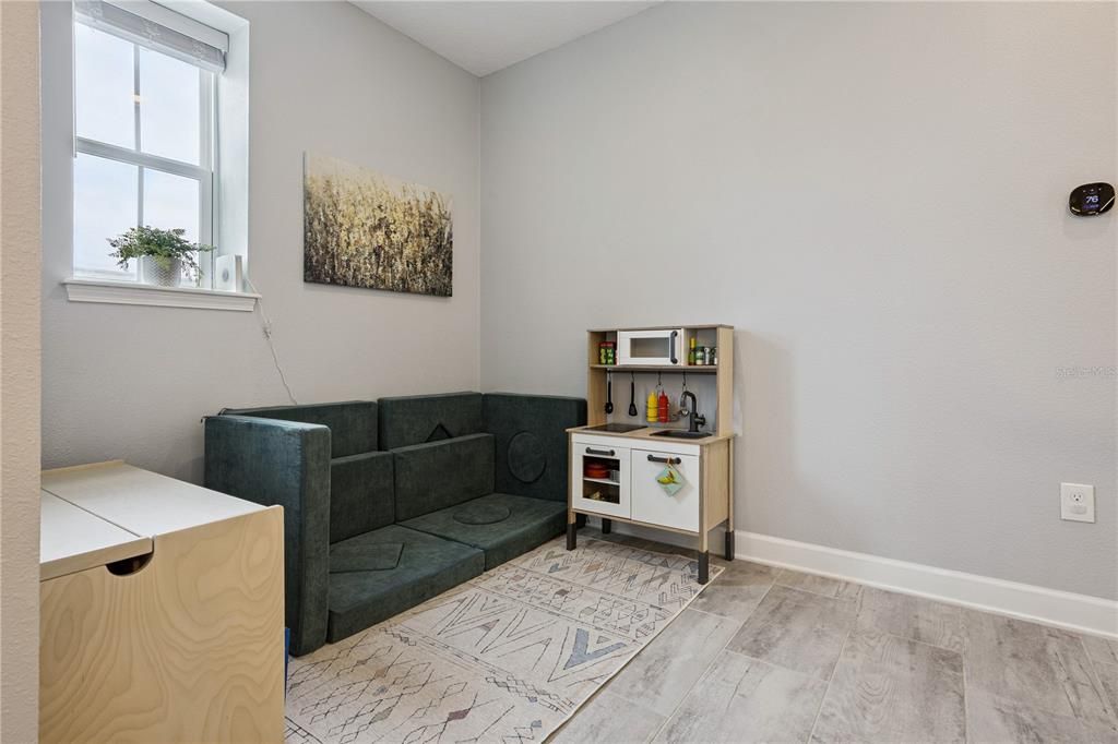 For Sale: $865,000 (4 beds, 3 baths, 2445 Square Feet)