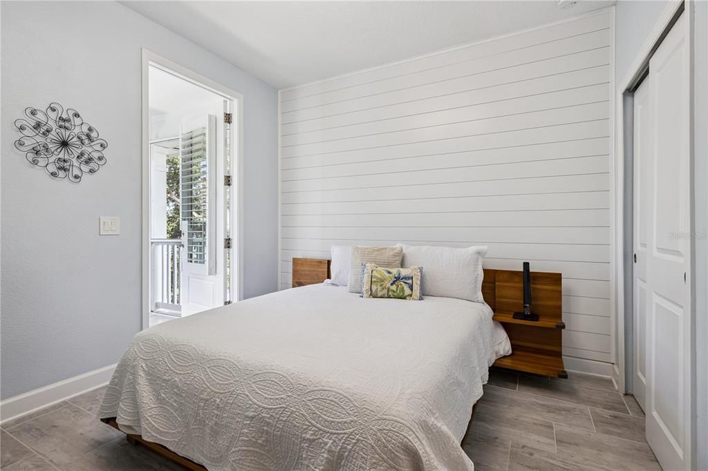For Sale: $865,000 (4 beds, 3 baths, 2445 Square Feet)