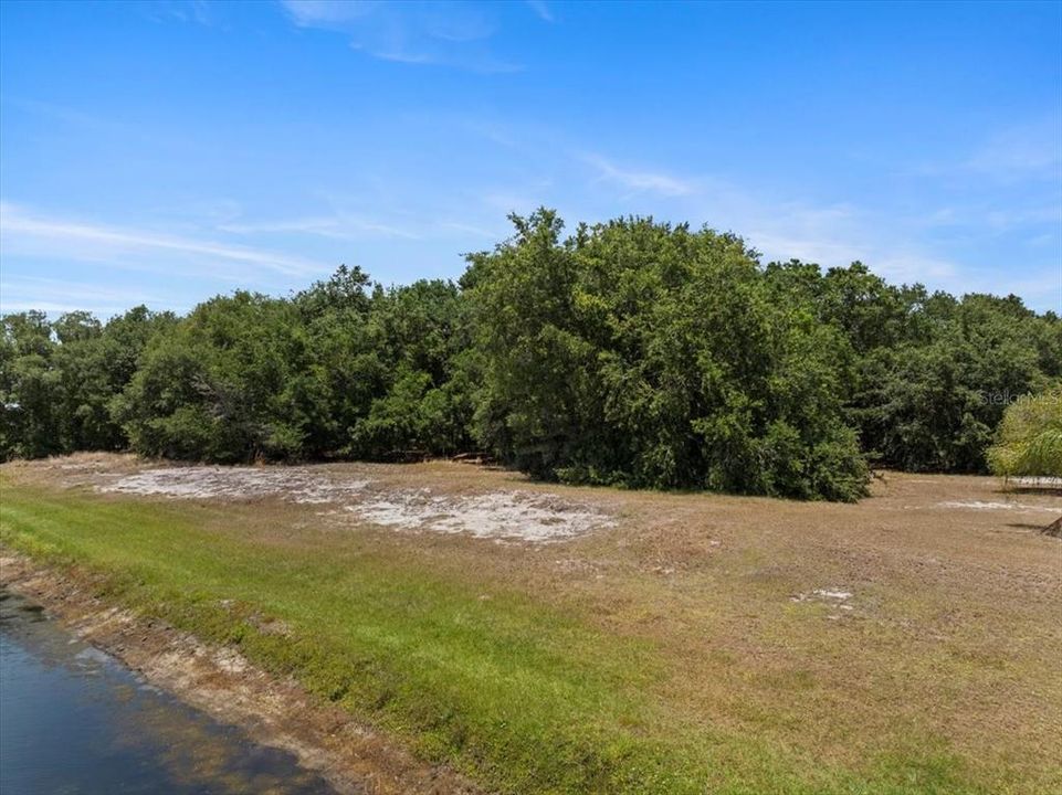 En Venta: $21,500 (0.52 acres)