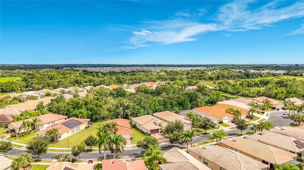 For Sale: $390,000 (2 beds, 2 baths, 2073 Square Feet)