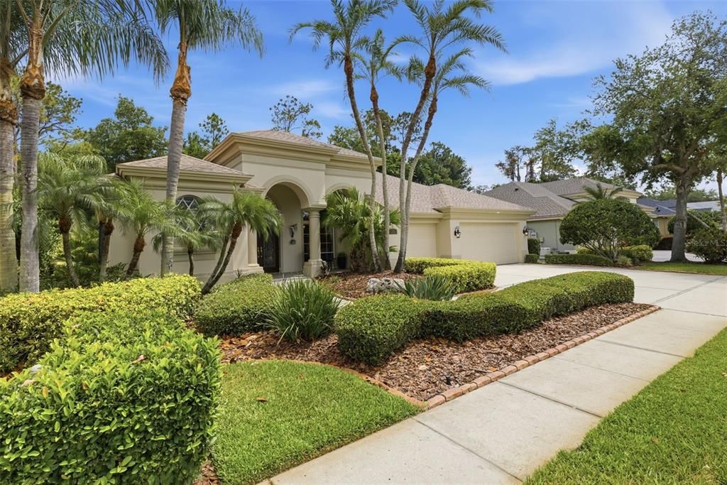 For Sale: $830,000 (4 beds, 3 baths, 2677 Square Feet)