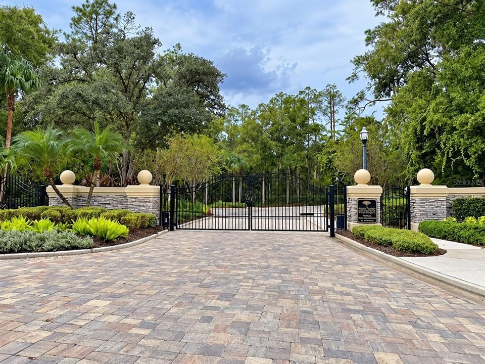 For Sale: $830,000 (4 beds, 3 baths, 2677 Square Feet)