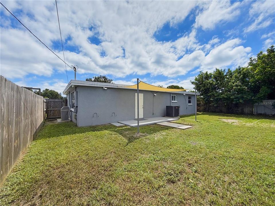 For Sale: $429,900 (4 beds, 2 baths, 1491 Square Feet)