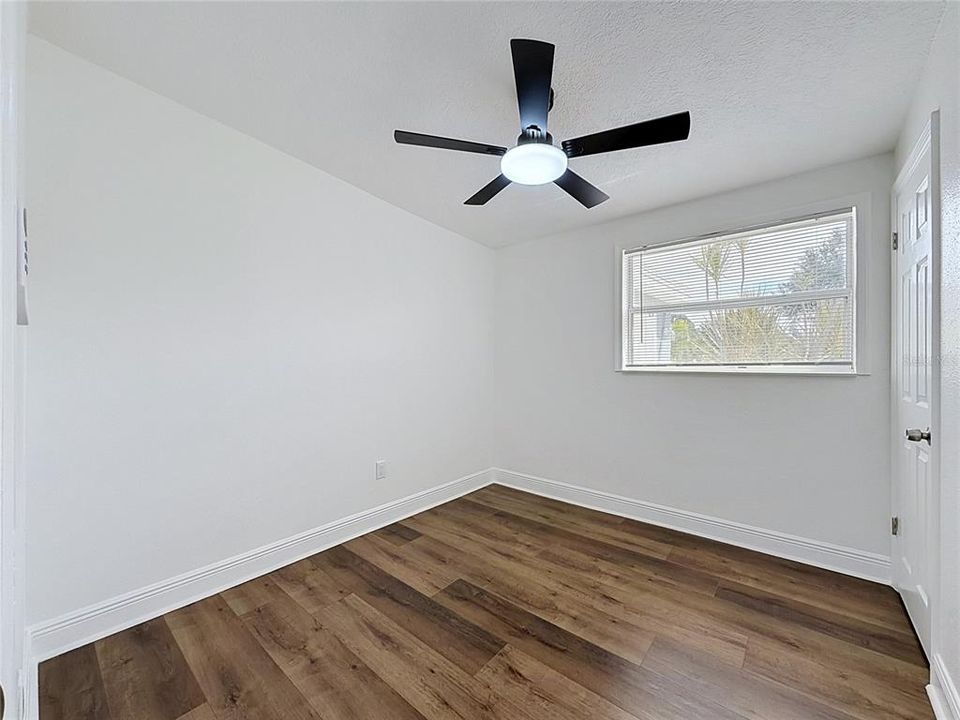For Sale: $429,900 (4 beds, 2 baths, 1491 Square Feet)