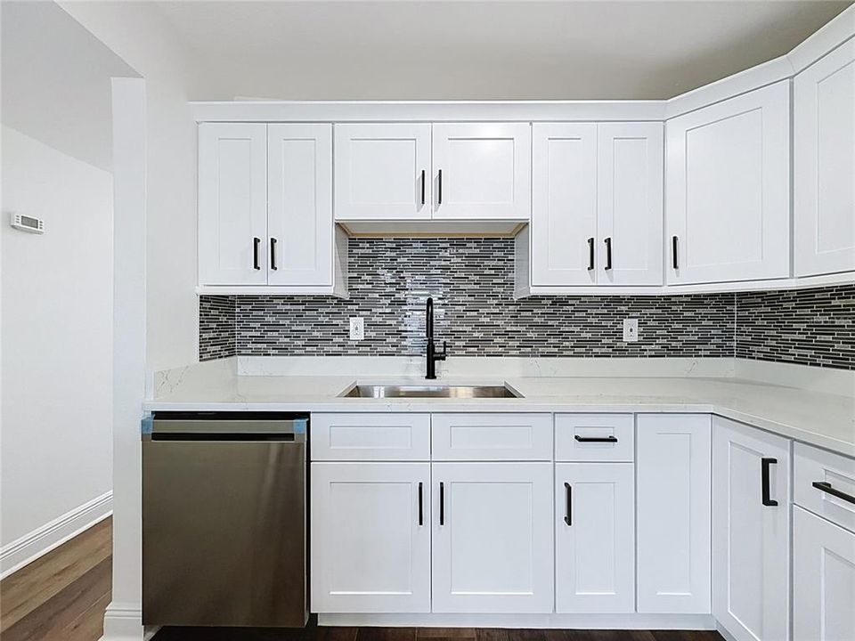 For Sale: $429,900 (4 beds, 2 baths, 1491 Square Feet)
