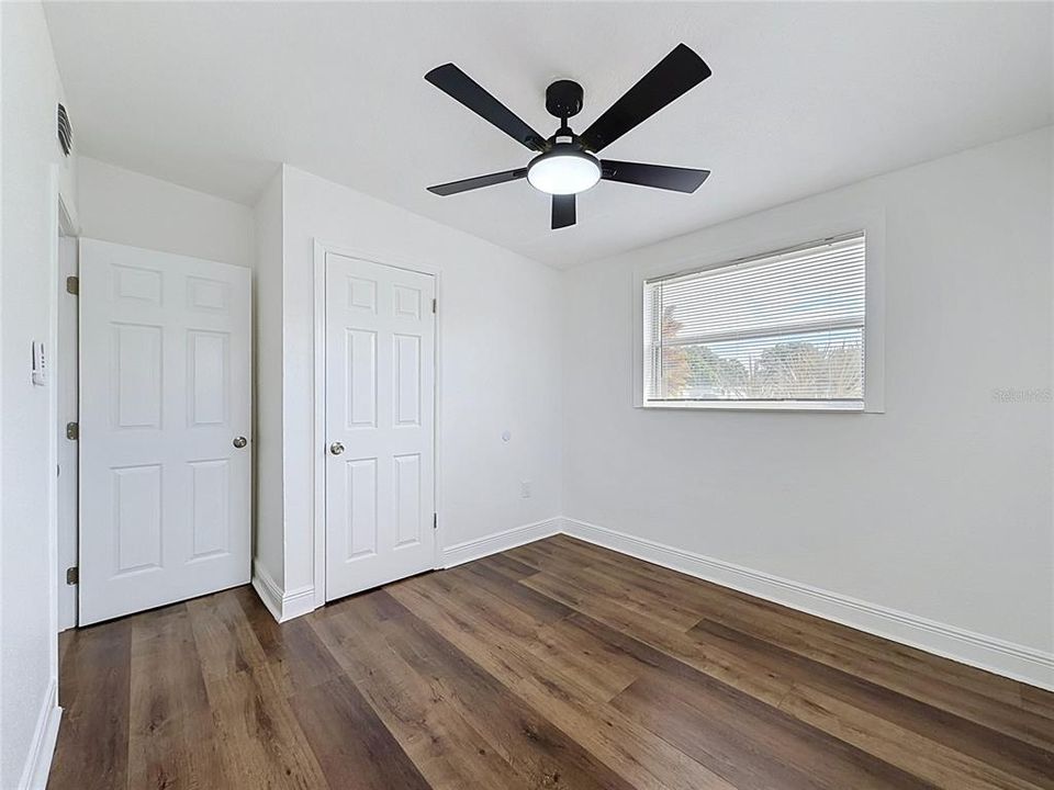 For Sale: $429,900 (4 beds, 2 baths, 1491 Square Feet)