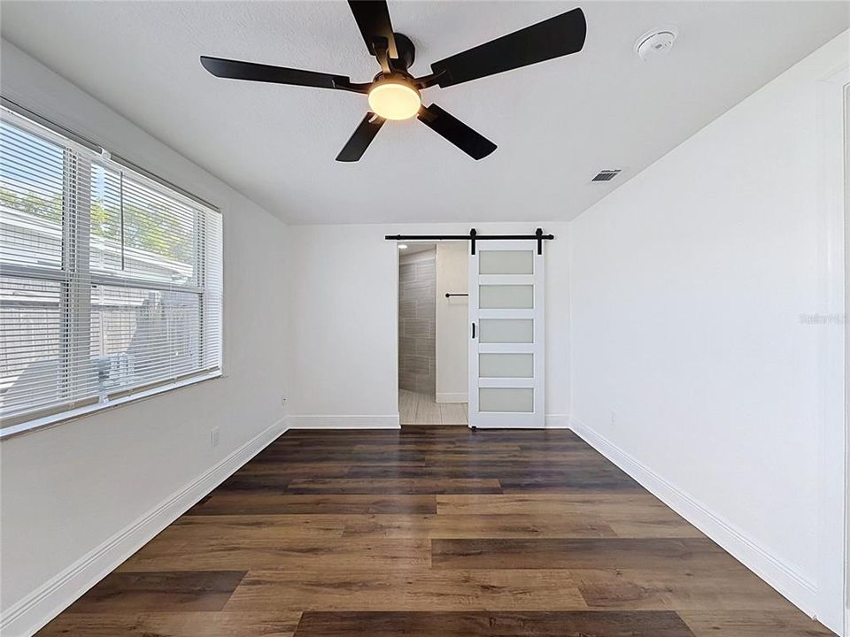 For Sale: $429,900 (4 beds, 2 baths, 1491 Square Feet)