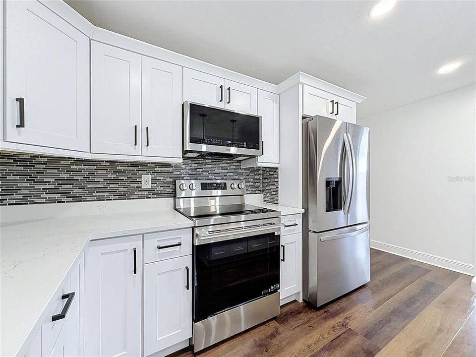 For Sale: $429,900 (4 beds, 2 baths, 1491 Square Feet)