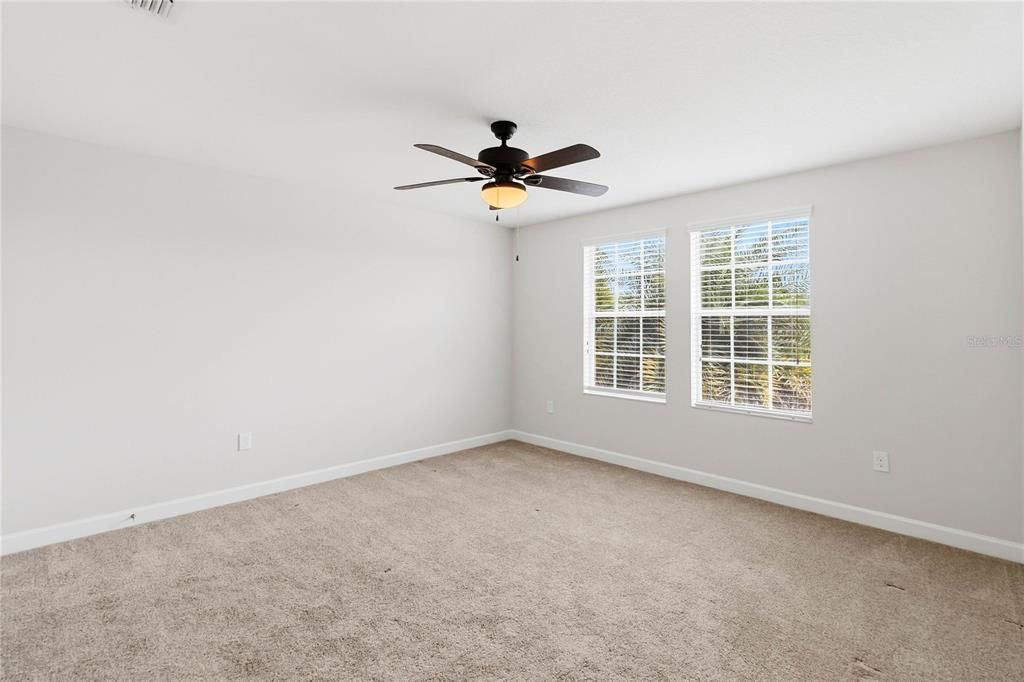 For Sale: $689,900 (5 beds, 3 baths, 3863 Square Feet)