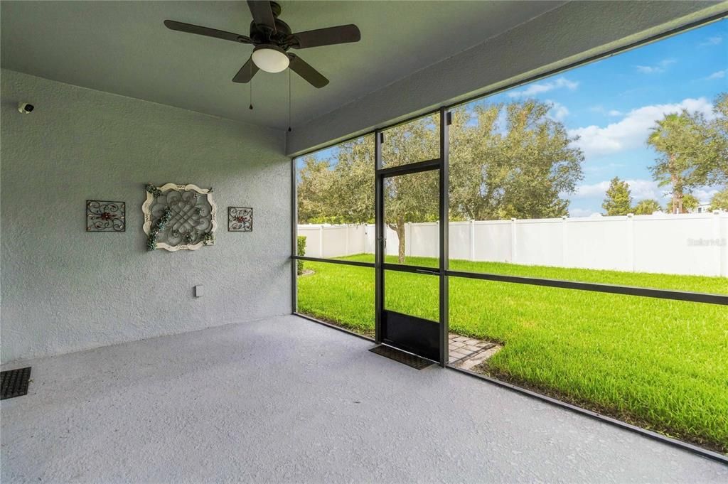 For Sale: $689,900 (5 beds, 3 baths, 3863 Square Feet)