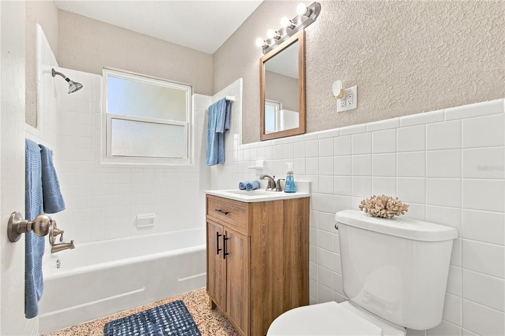 В аренду: $2,200 (3 спален, 2 ванн, 1220 Квадратных фут)