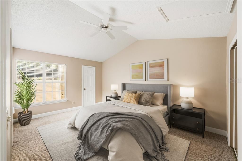 For Sale: $185,000 (1 beds, 1 baths, 832 Square Feet)