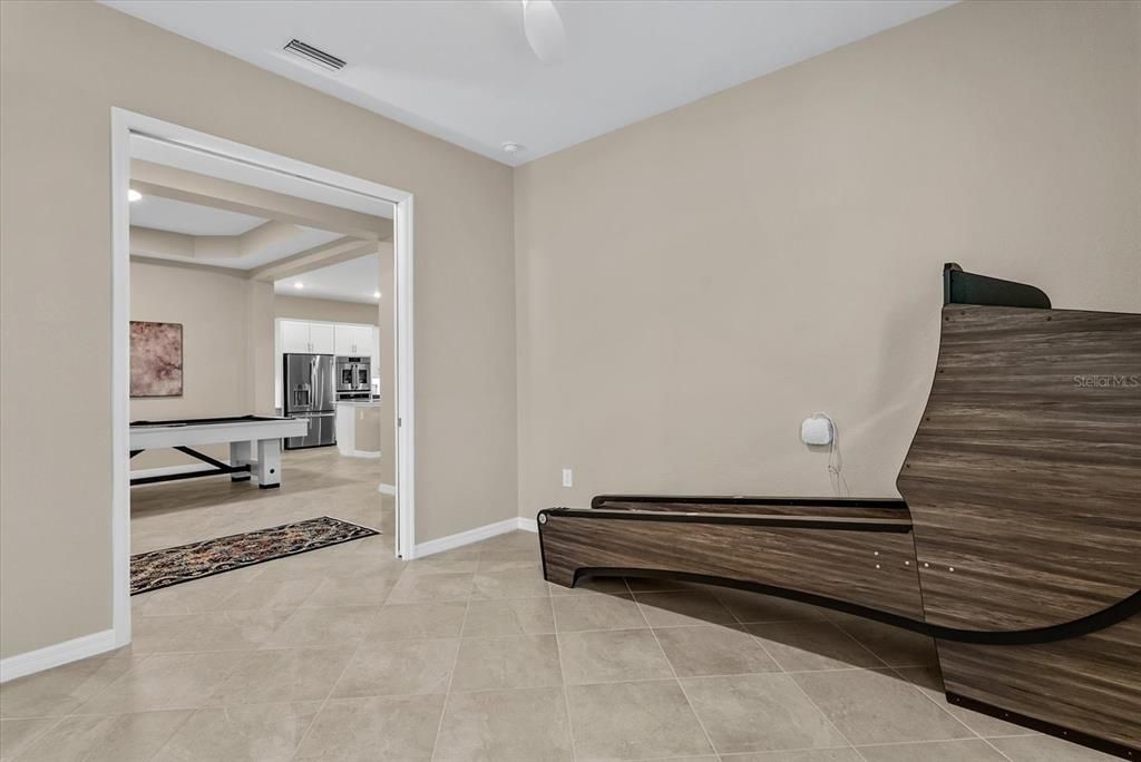 En Venta: $650,000 (3 camas, 2 baños, 2078 Pies cuadrados)