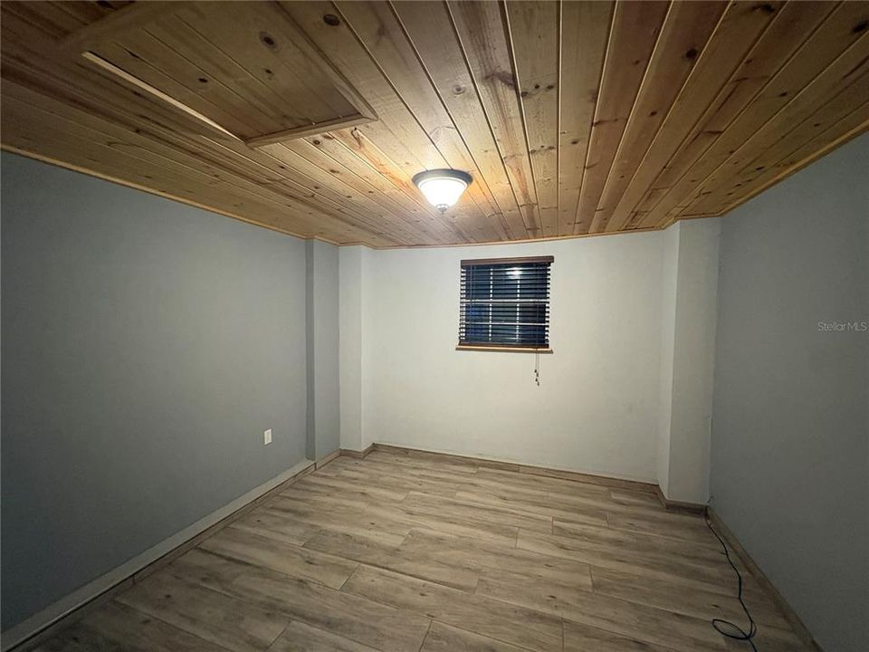 En Renta: $2,000 (3 camas, 2 baños, 2311 Pies cuadrados)