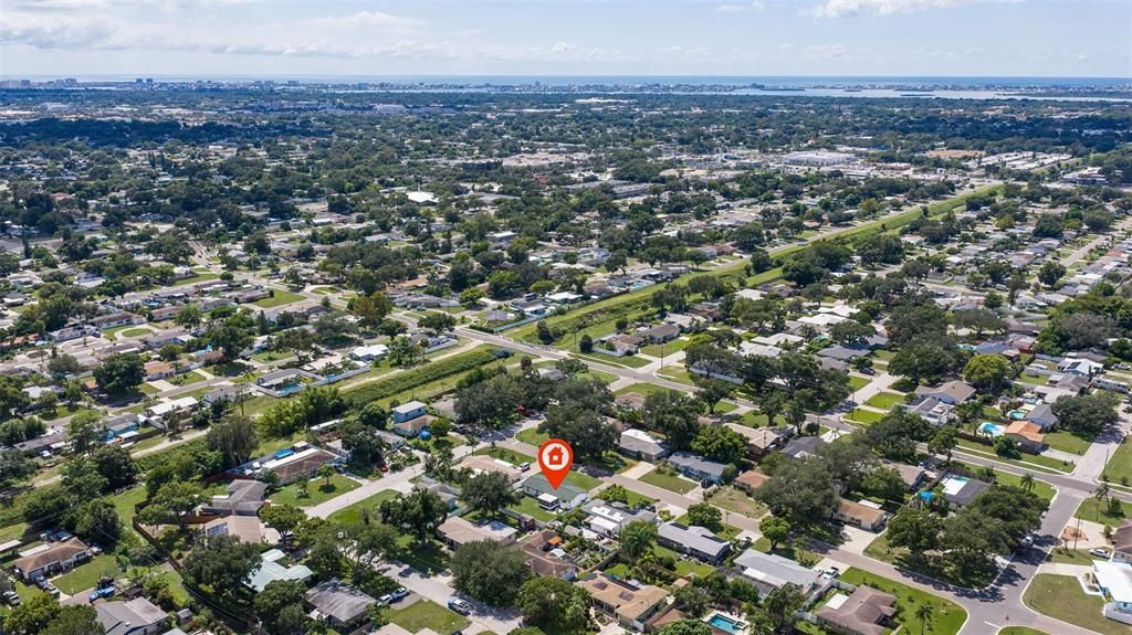 For Sale: $365,000 (2 beds, 1 baths, 1080 Square Feet)