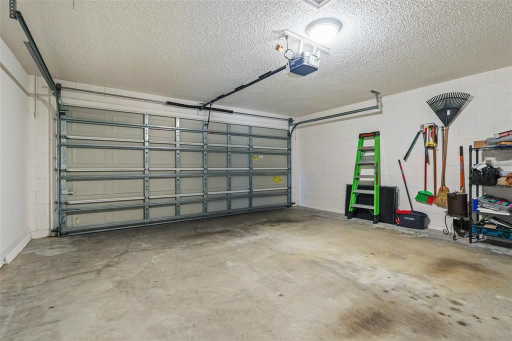 На продажу: $319,900 (3 спален, 2 ванн, 1288 Квадратных фут)