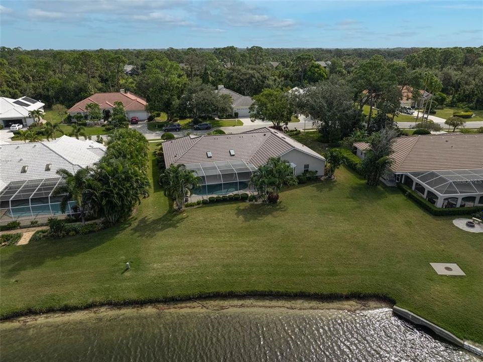 For Sale: $859,000 (3 beds, 3 baths, 2595 Square Feet)