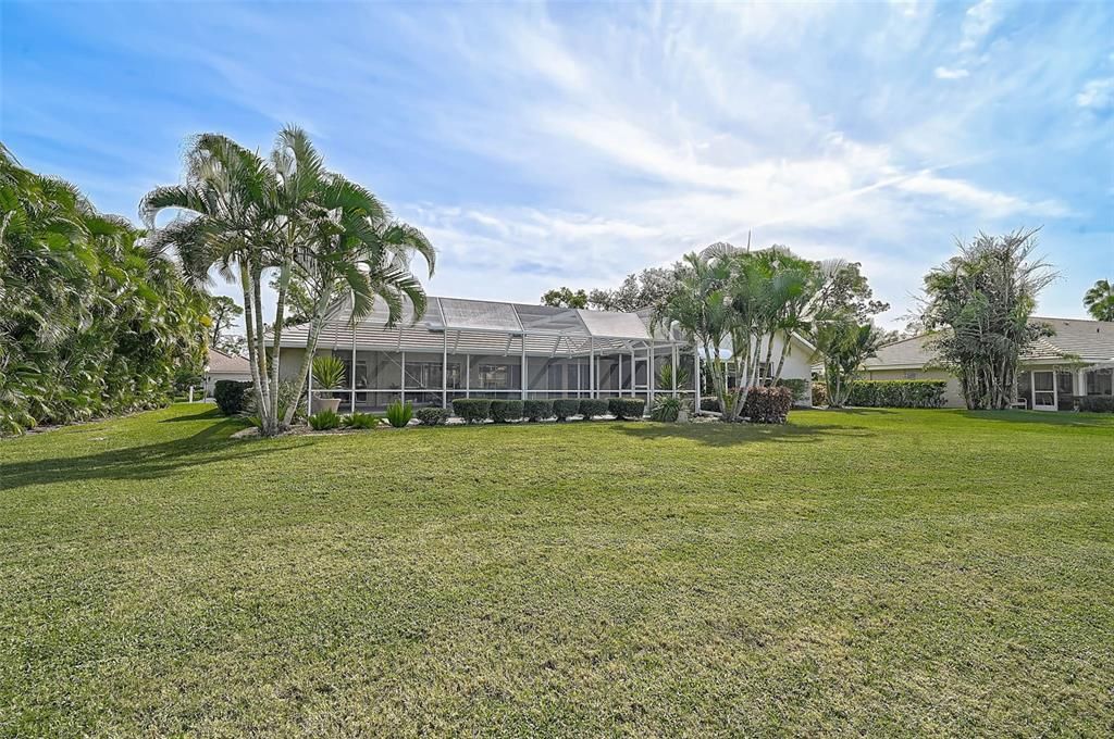 For Sale: $859,000 (3 beds, 3 baths, 2595 Square Feet)