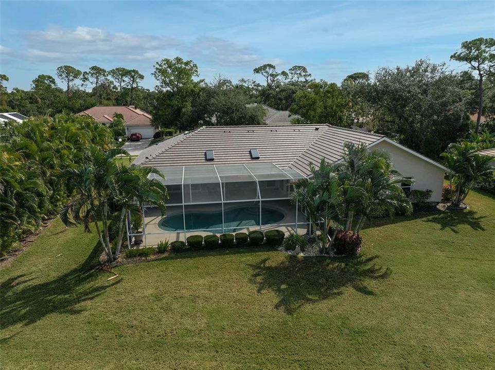 For Sale: $859,000 (3 beds, 3 baths, 2595 Square Feet)