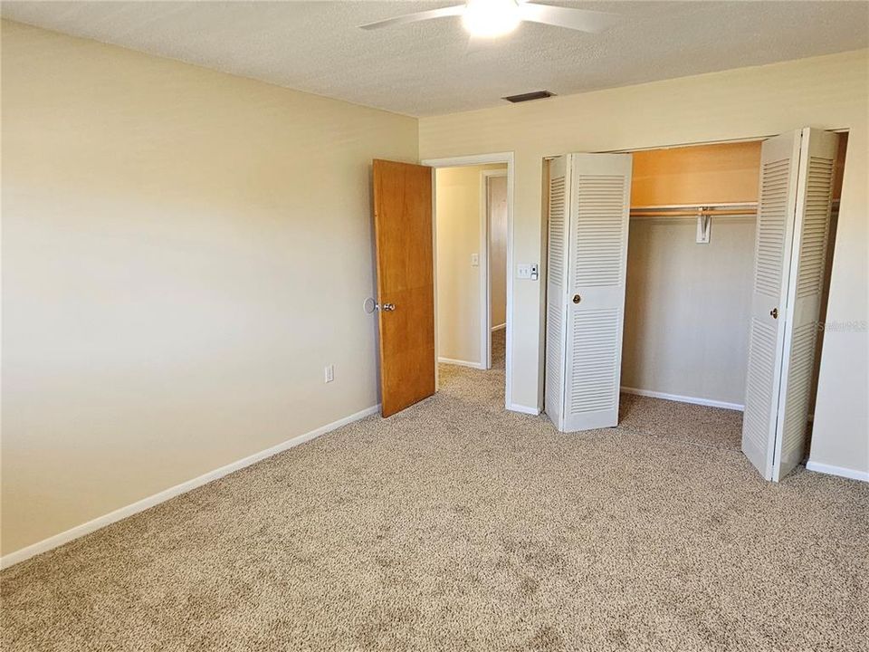 For Rent: $1,500 (2 beds, 1 baths, 954 Square Feet)