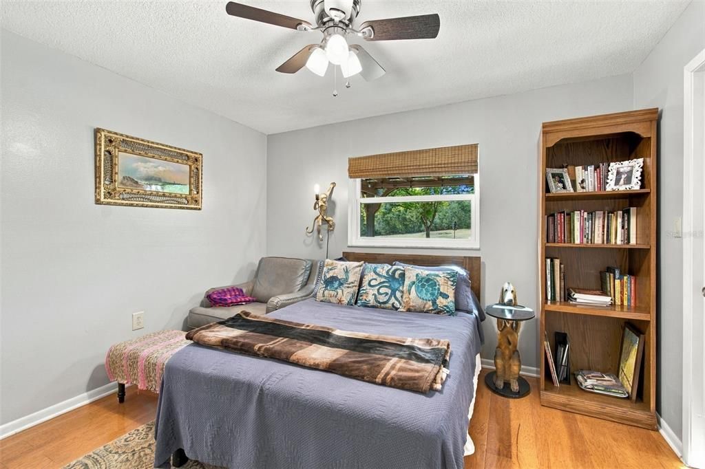 For Sale: $549,900 (4 beds, 3 baths, 2334 Square Feet)