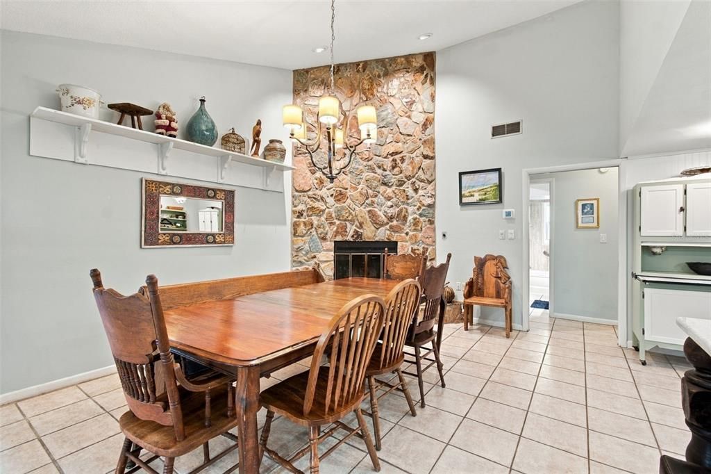 For Sale: $549,900 (4 beds, 3 baths, 2334 Square Feet)