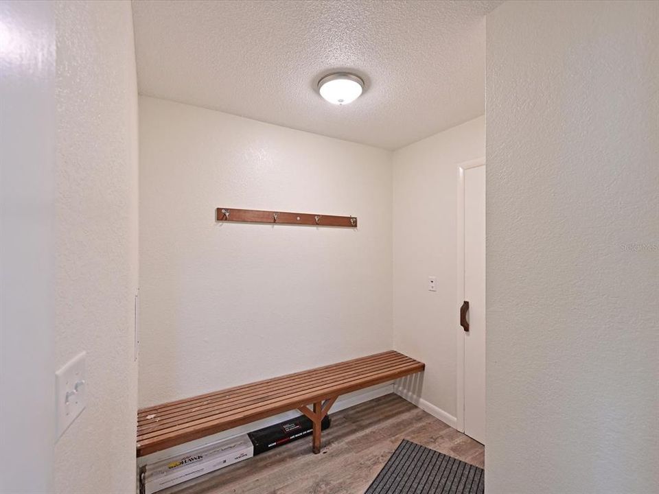 For Sale: $149,900 (2 beds, 2 baths, 1088 Square Feet)
