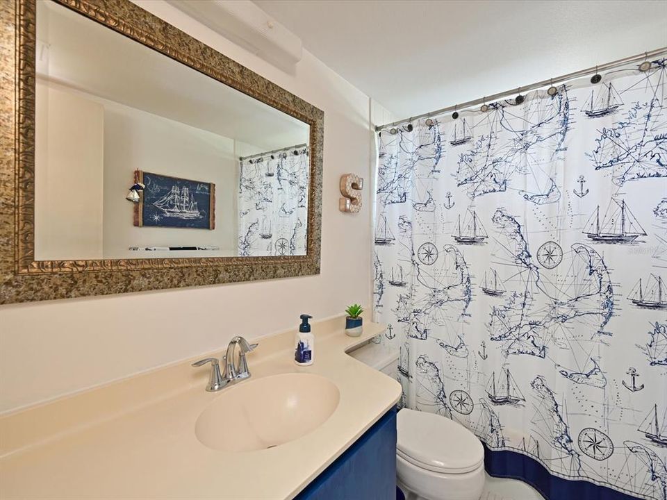 For Sale: $149,900 (2 beds, 2 baths, 1088 Square Feet)