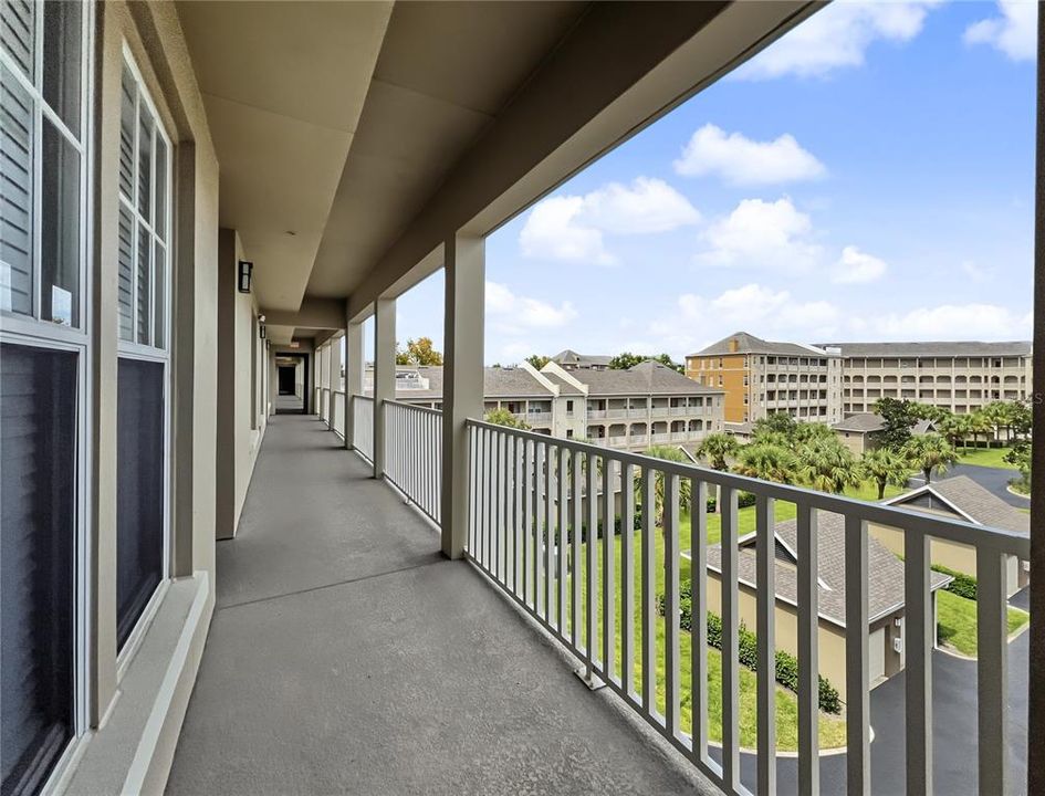 Activo con contrato: $625,000 (3 camas, 2 baños, 2136 Pies cuadrados)