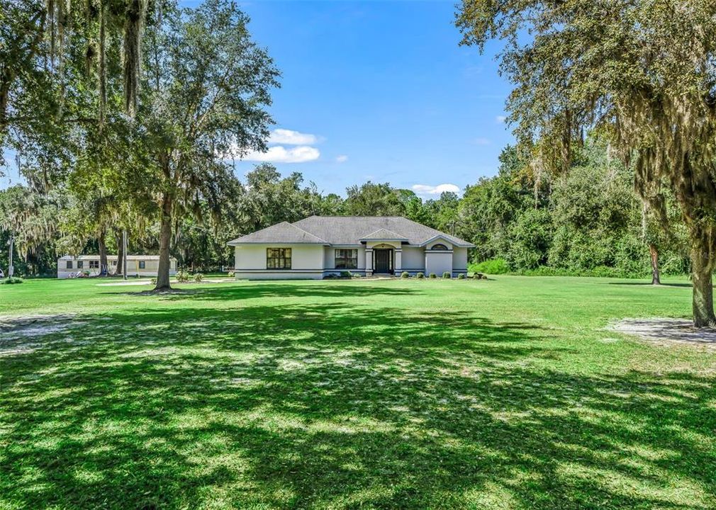 For Sale: $399,000 (3 beds, 2 baths, 2090 Square Feet)