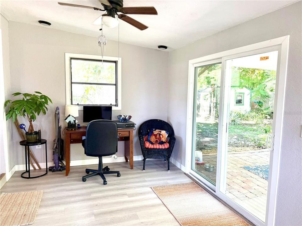 En Venta: $189,900 (2 camas, 1 baños, 968 Pies cuadrados)