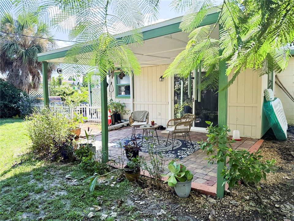 En Venta: $189,900 (2 camas, 1 baños, 968 Pies cuadrados)
