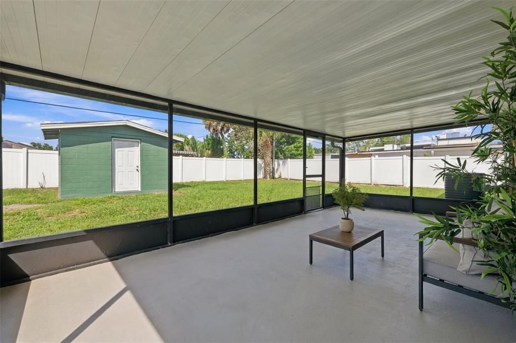 For Sale: $419,900 (4 beds, 2 baths, 1168 Square Feet)