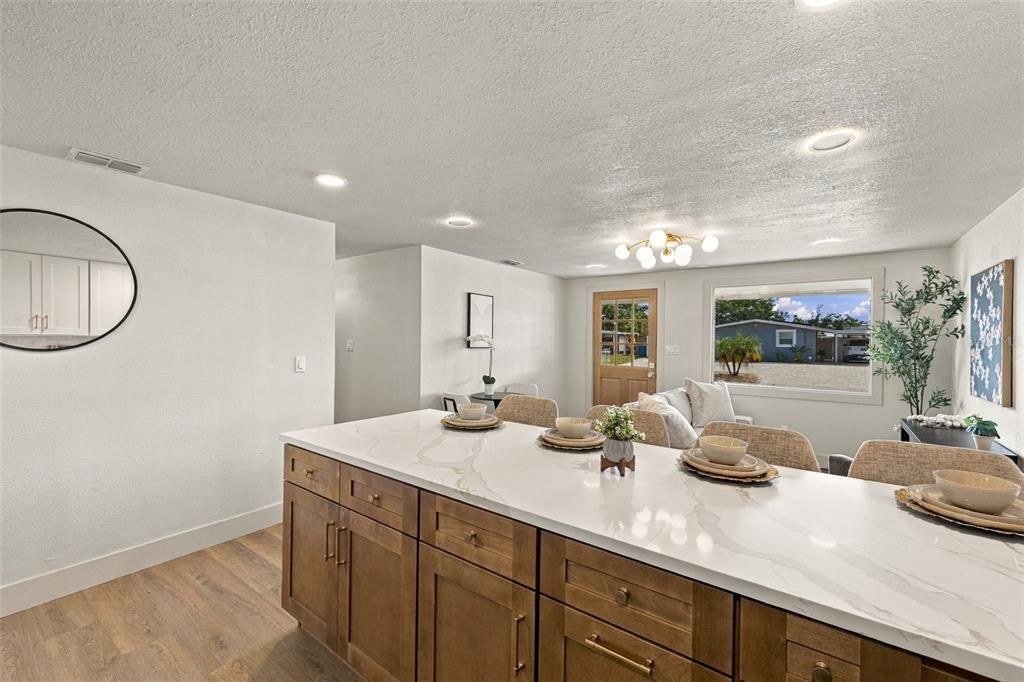 For Sale: $419,900 (4 beds, 2 baths, 1168 Square Feet)