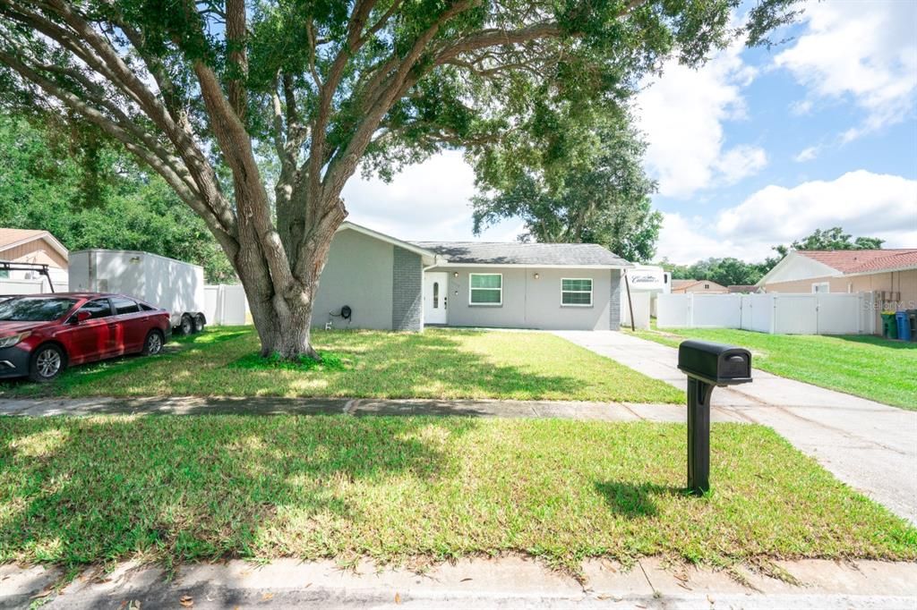 For Sale: $450,000 (3 beds, 2 baths, 1210 Square Feet)