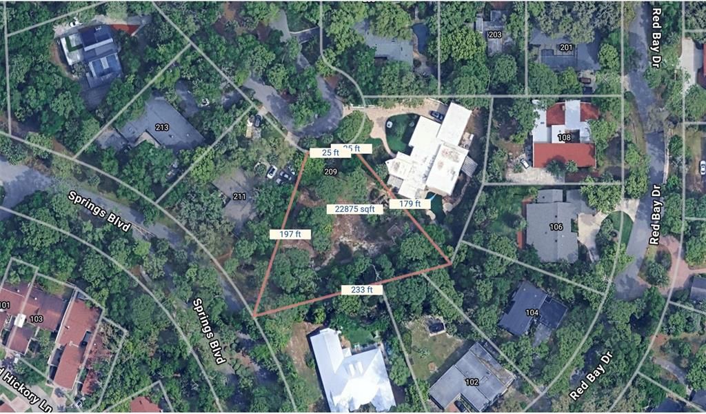 待售: $399,900 (0.53 acres)