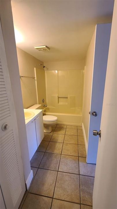 For Sale: $175,000 (2 beds, 1 baths, 980 Square Feet)