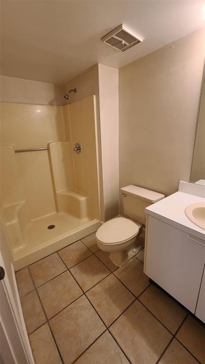 For Sale: $175,000 (2 beds, 1 baths, 980 Square Feet)