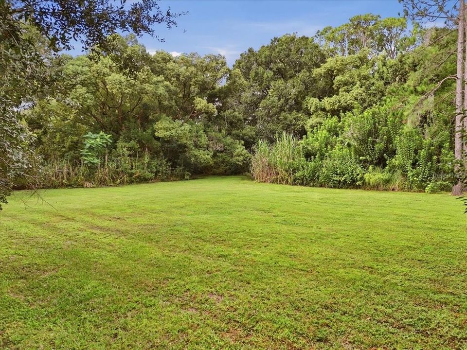 En Venta: $88,000 (0.77 acres)