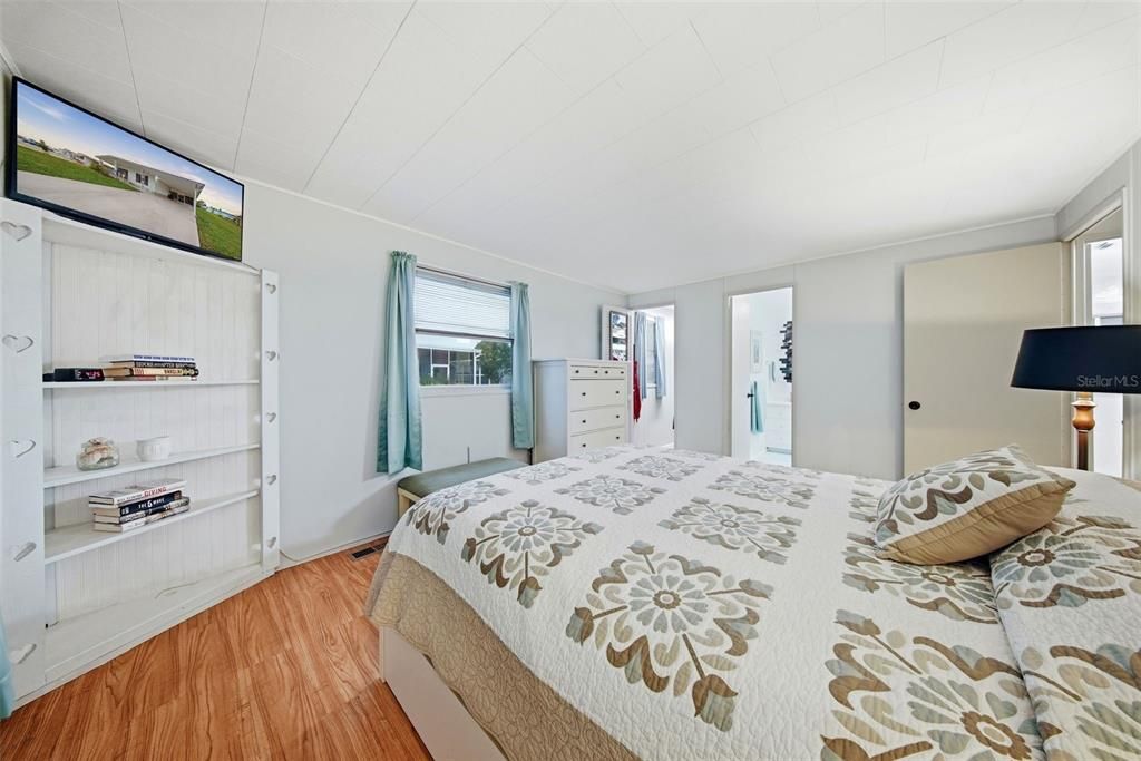 En Venta: $159,900 (2 camas, 2 baños, 1032 Pies cuadrados)