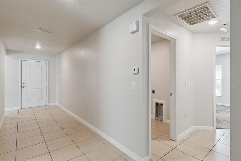En Venta: $339,900 (5 camas, 3 baños, 1944 Pies cuadrados)